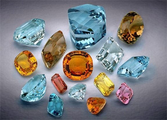 Blog Natural Blue Topaz and Imperial Topaz - Hayat Gems Jaipur Factory