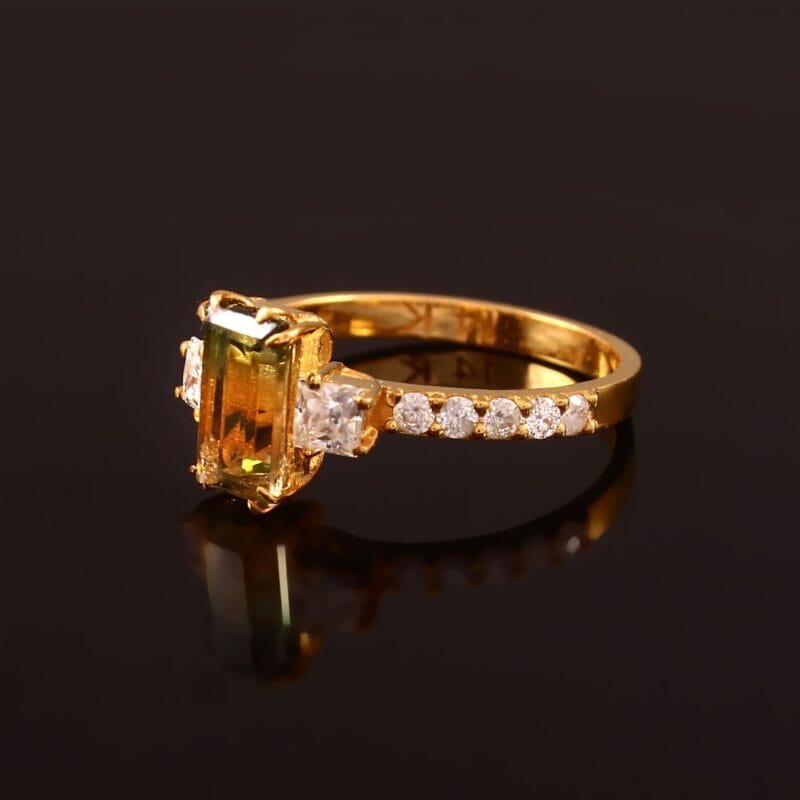 round Brilliant Cut Moissanite Sparkle in 14K Gold Setting