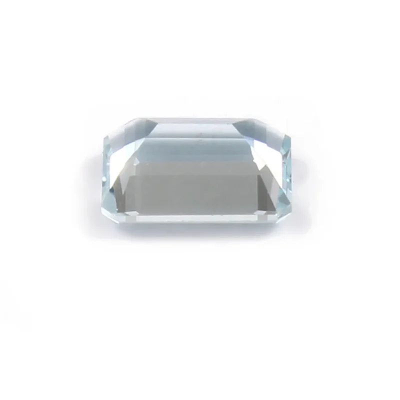 Angled View of Step Cut Facets on Emerald Cut Aquamarine